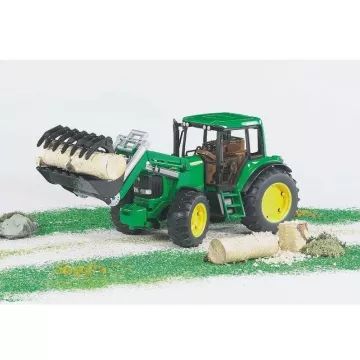 Брат: Трактор John Deere 6920 с челен товарач - . изображение