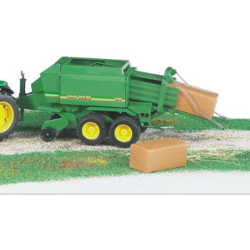Bruder: John Deere 690 bálázógép - . kép