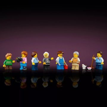 LEGO® Icons Přírodovědecké muzeum 10326 - .obrázek
