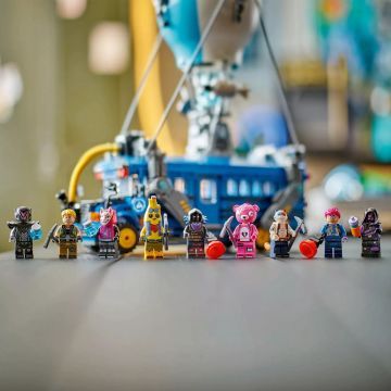 LEGO® Fortnite® Kaujas Autobuss 77073 - .attēls