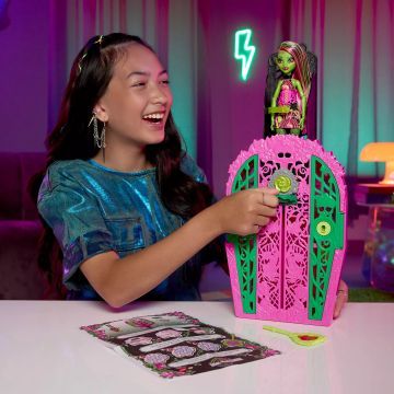 Monster High: Rémes nyomozás kertitkok - Venus - . kép