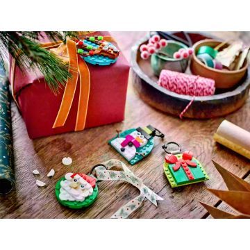 LEGO® Iconic Sélection de Décorations de Noël 40744 - .image