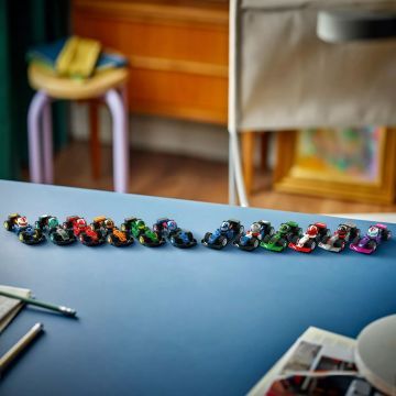 LEGO® Iconic Gyűjthető F1-es versenyautók 71049 - . kép