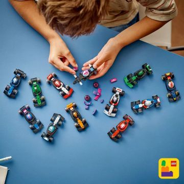 LEGO® Iconic Gyűjthető F1-es versenyautók 71049 - . kép