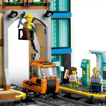 LEGO® City Kesklinna jaam 60469 - .pilt