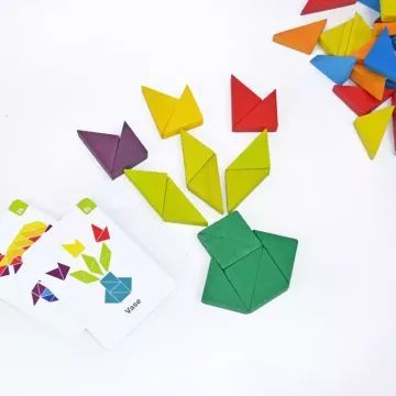 Puzzle a mosaico di triangoli in legno - 64 pezzi - .immagine