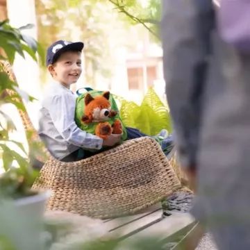 Nici: Σακίδιο με γεμιστό αλεπού - πράσινο, 25 εκ. - .εικόνα