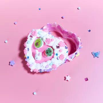 Decoden Magic - Magische Decoratie: hartvormig sieradendoosje - .afbeelding