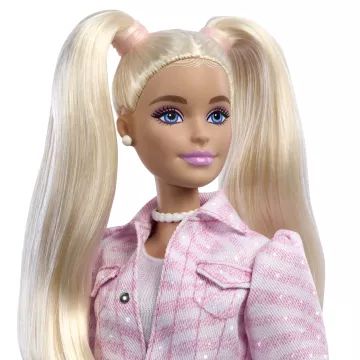Barbie : Copines stylées en tenue en jean - .image