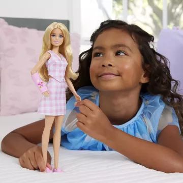 Barbie: Módna bábika Fashionista v ružovej sadre - .Obrázok