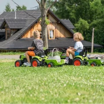Falk: Trator a pedais Claas - com reboque - .Imagem