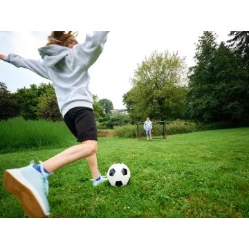Hudora: Pro Tect Advanced fém focikapu, 180 cm - fekete-piros - . kép