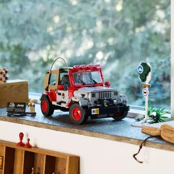 LEGO® Jurassic World Jurassic Park Jeep® Wrangler 77984 - . kép