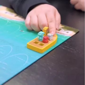 Canots de sauvetage - Jeu de société « La bataille des pirates », en anglais - .image