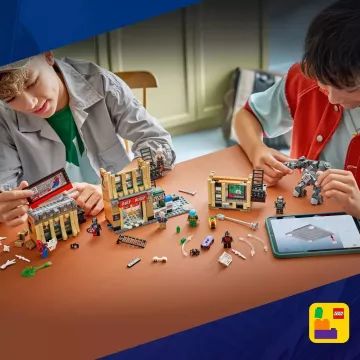 Lego S.H.: Spider-Man vs. Mysterio: Ziarul Daily Bugle 76342 AMBALAJ DETERIORAT - .foto