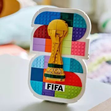 LEGO® Editions A FIFA World Cup 2026 hivatalos emblémája 43032 CSOMAGOLÁSSÉRÜLT - . kép