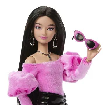 Barbie : Copines stylées, en mini-jupe noire - .image