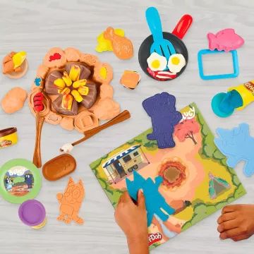 Play-Doh Bluey kempingezni megy játékkészlet - . kép