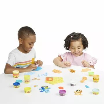 Play-Doh Bluey Make 'n Mash Costumes játékkészlet - . kép