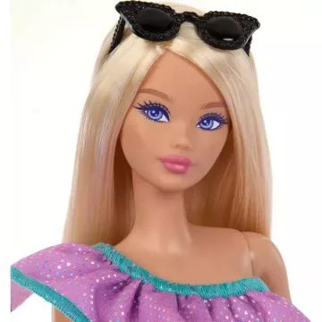 Barbie: Barbie ar modernām drēbēm un aksesuāriem - .attēls