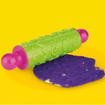 Play-Doh: Set de plastilină Fabrica de prăjituri AMBALAJ DETERIORAT - .foto