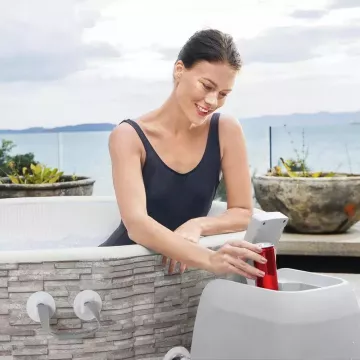 Bestway: cadă cu hidromasaj gonflabilă Lay-Z-Spa Vancouver AirJet Plus DEVALORIZAT - .foto