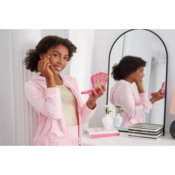 Make it Real: Juicy Couture, Set regal de machiaj - .foto