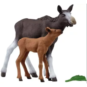 Schleich: 42629 Jávorszarvas Borjúval - . kép