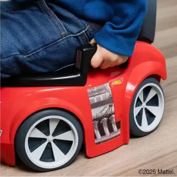 Hot Wheels – Oliță roșie în formă de mașină de curse - .foto
