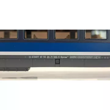 Set de început locomotivă electrică Akiem Taurus cu vagoane de călători MÁV VI - .foto