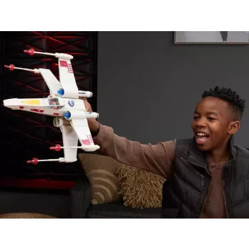 Hasbro: Star Wars - Luke Skywalker X-Wing fighter cu figură - .foto