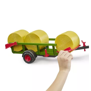 Remorcă cu autoincărcare pentru baloți Bruder - .foto