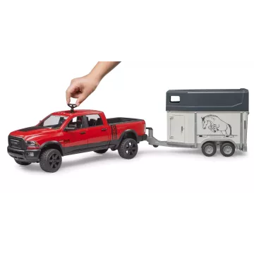 Bruder RAM 2500 Power Wagon cu remorcă pentru transport de cai și 1 cal - .foto