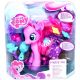 Žrebček moj mali: Modna Pinkie Pie z dodatki - .slika