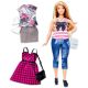 Barbie Fashionistas: plastična lutka z blond lasmi, v kavbojkah in majici - .slika