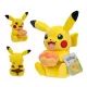 Pokémon Plüschfigur – Pikachu mit Poké-Keks, 20 cm - . bild aus