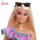 Barbie : Barbie avec des tenues tendance et des accessoires - .image
