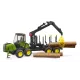 Bruder John Deere 1210E kihordó erdészeti gép markolóval és 4 fatörzzsel - . kép