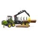 Bruder John Deere 1210E vyvážacia lesná súprava s rýpadlom a 4 kmeňmi dreva - .Obrázok
