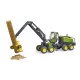 Bruder John Deere 1270G fakitermelő gép 1 fatörzzsel - . kép